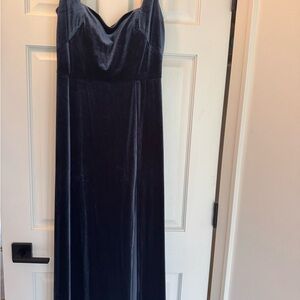 Elegant BlueVelvet Dress